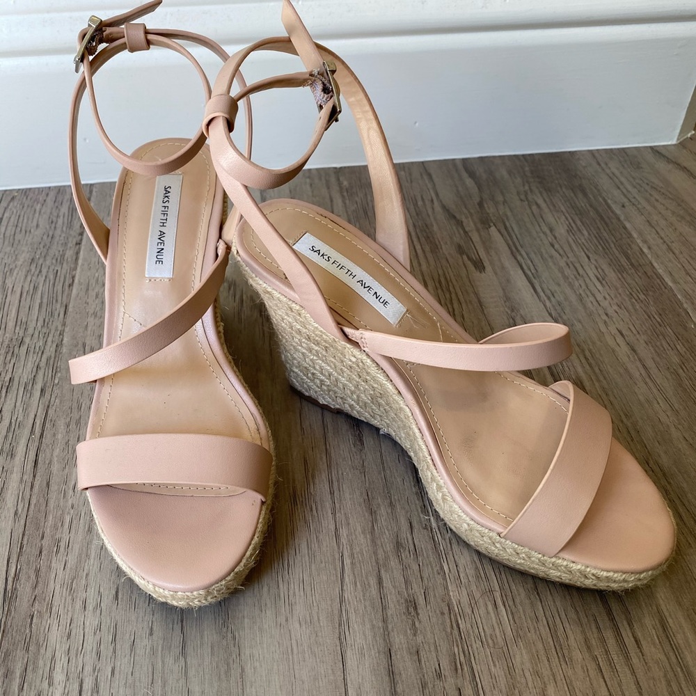 Saks Fifth Avenue Blush Strap Wedges 7